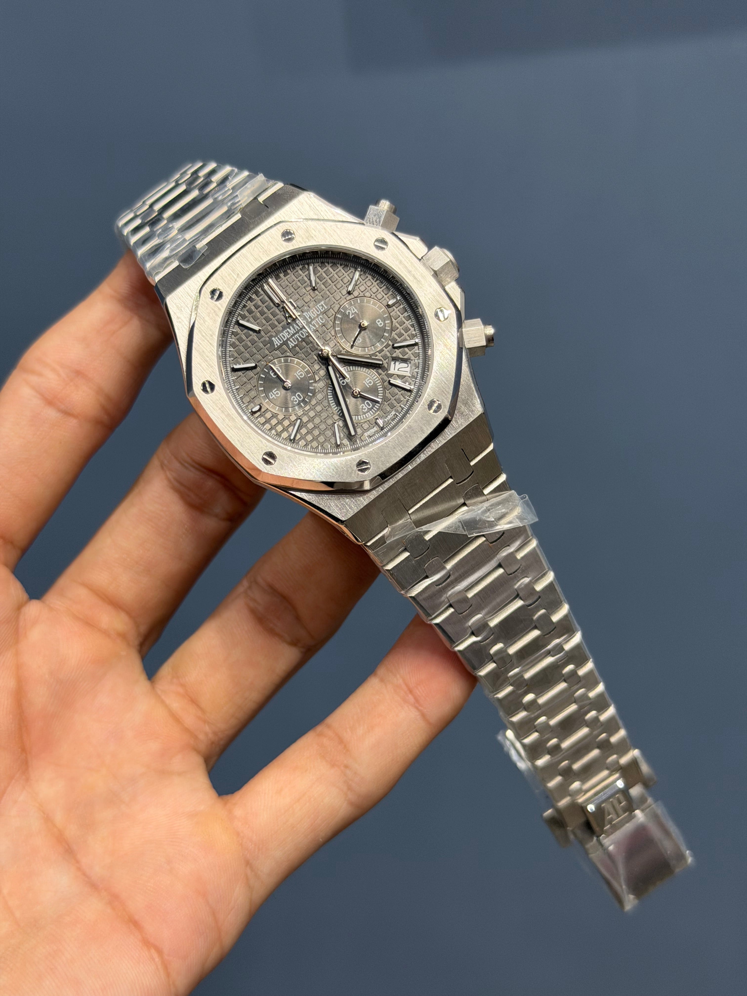 NEW COLLECTION CHRONOGRAPH SILVER WITH GREY DIAL CHAIN WATCH