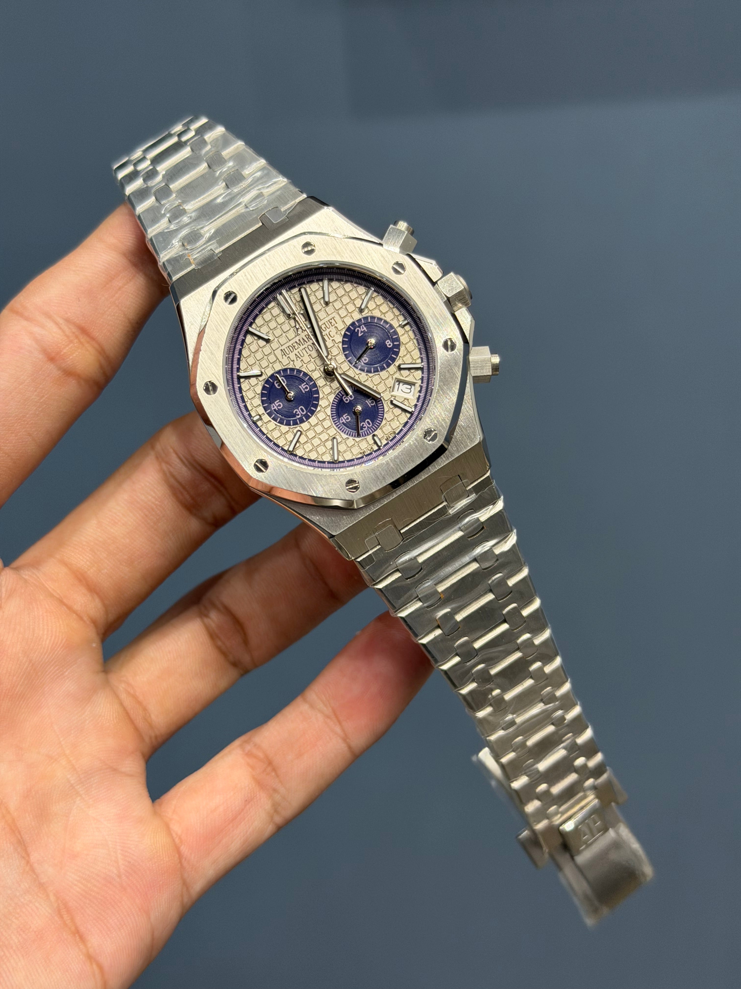 NEW COLLECTION CHRONOGRAPH SILVER WITH GREY DIAL CHAIN WATCH