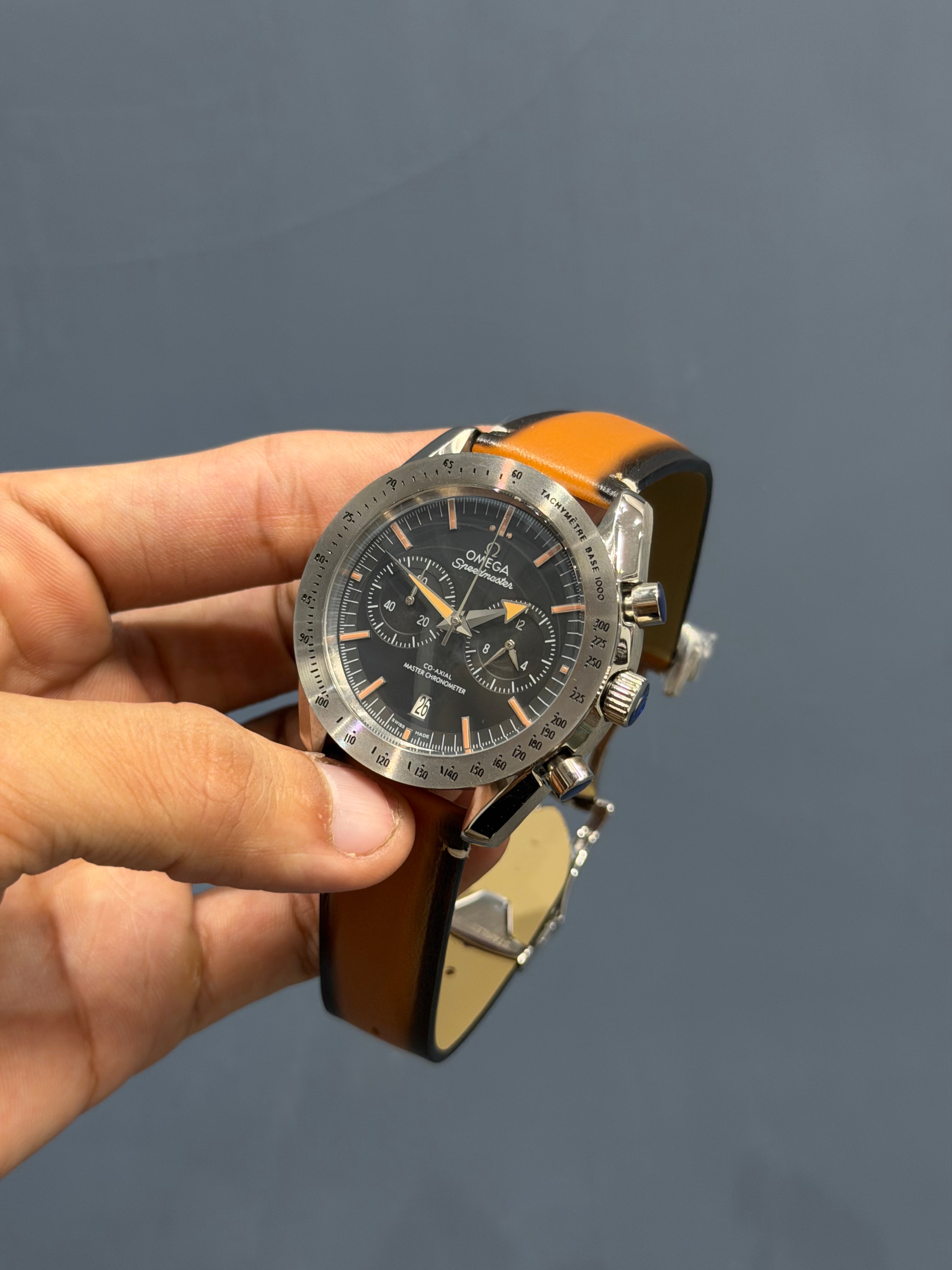 NEW COLLECTION SILVER CASE WITH BLACK DIAL & CAMEL LEATHER STRAP