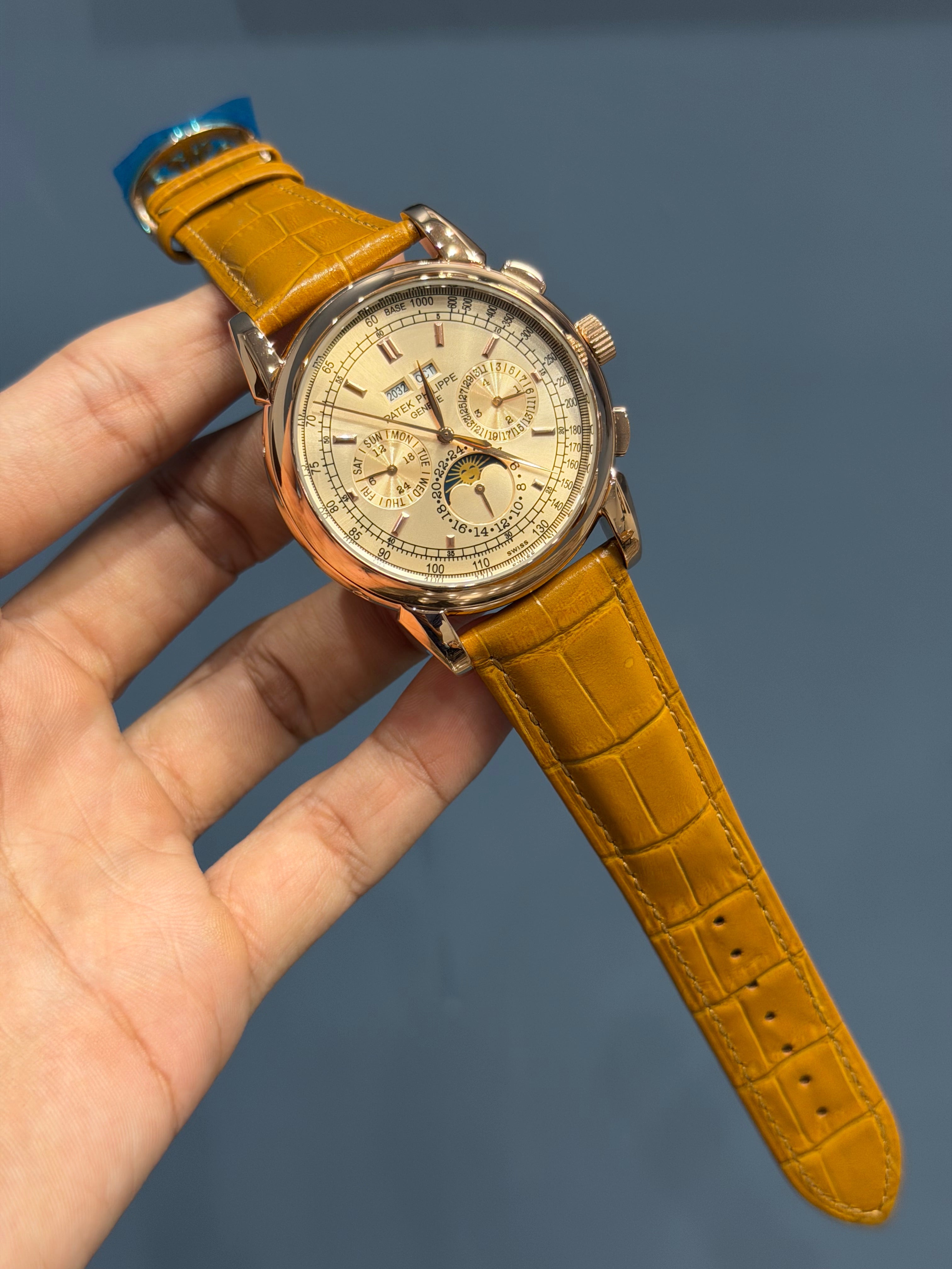 NEW COLLECTION CHRONOGRAPH ROSE CASE WITH INDEX ROSE DIAL & LEATHER STRAP