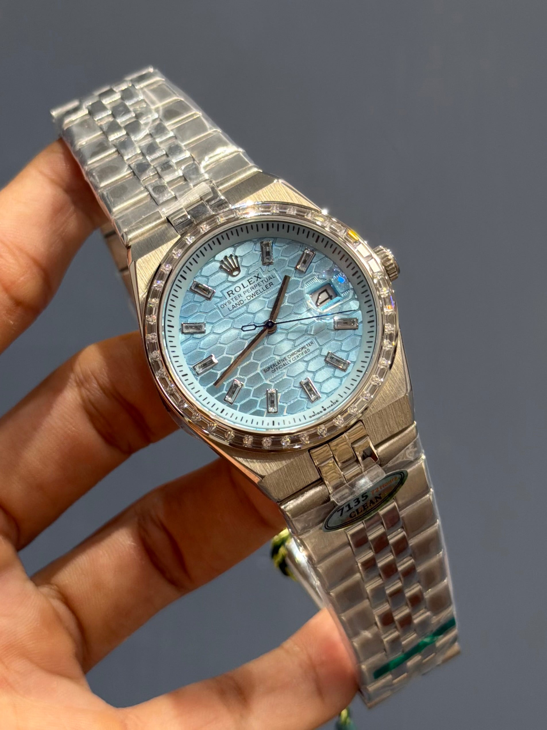 NEW COLLECTION LD 40 SILVER WITH TIFFANY BLUE DIAL STONE BEZEL AUTOMATIC WATCH OZ MADE