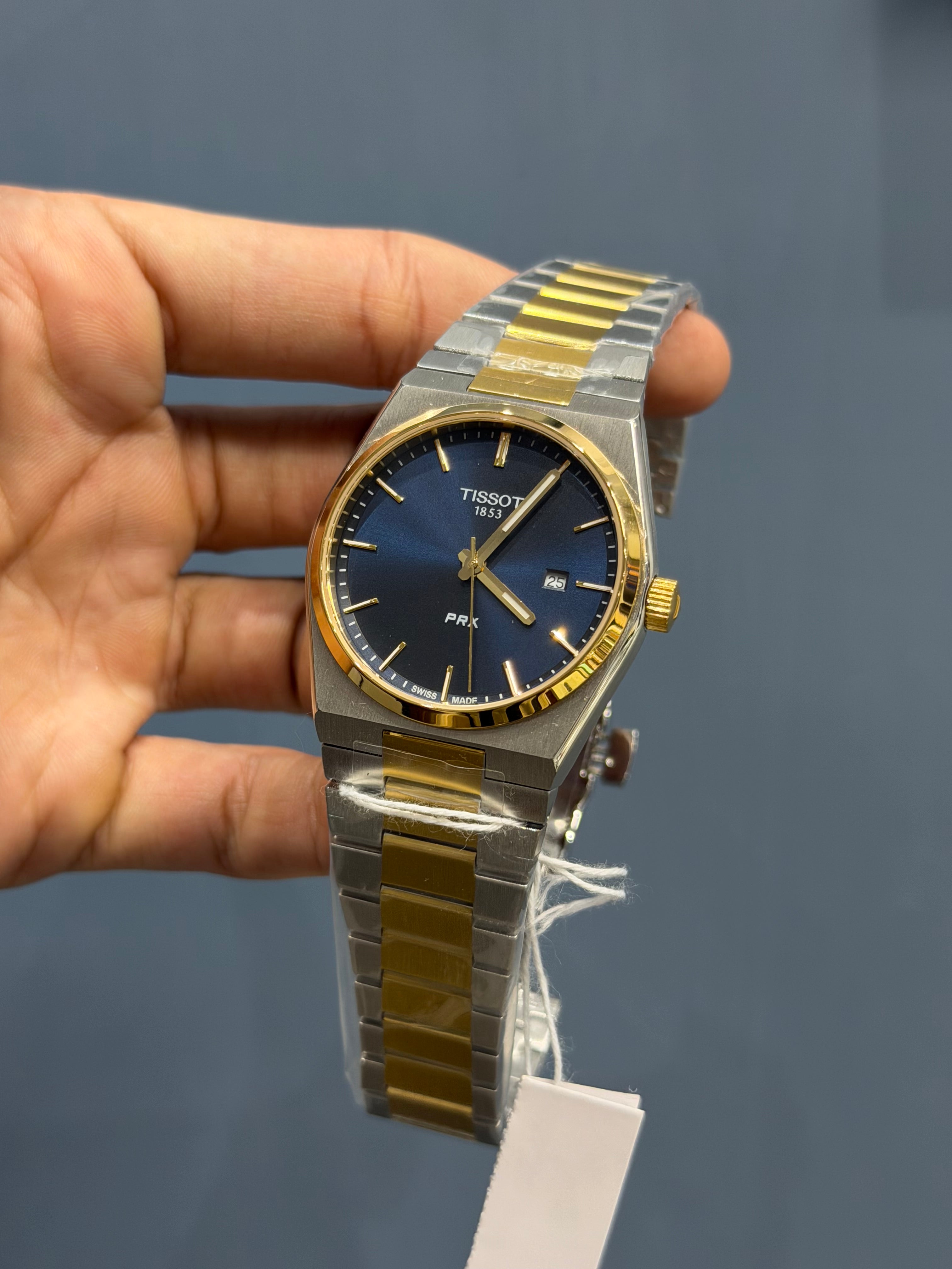 NEW COLLECTION TWOTONE GOLD & BLUE PLAIN DIAL STAINLESS STEEL QUARTZ WATCH