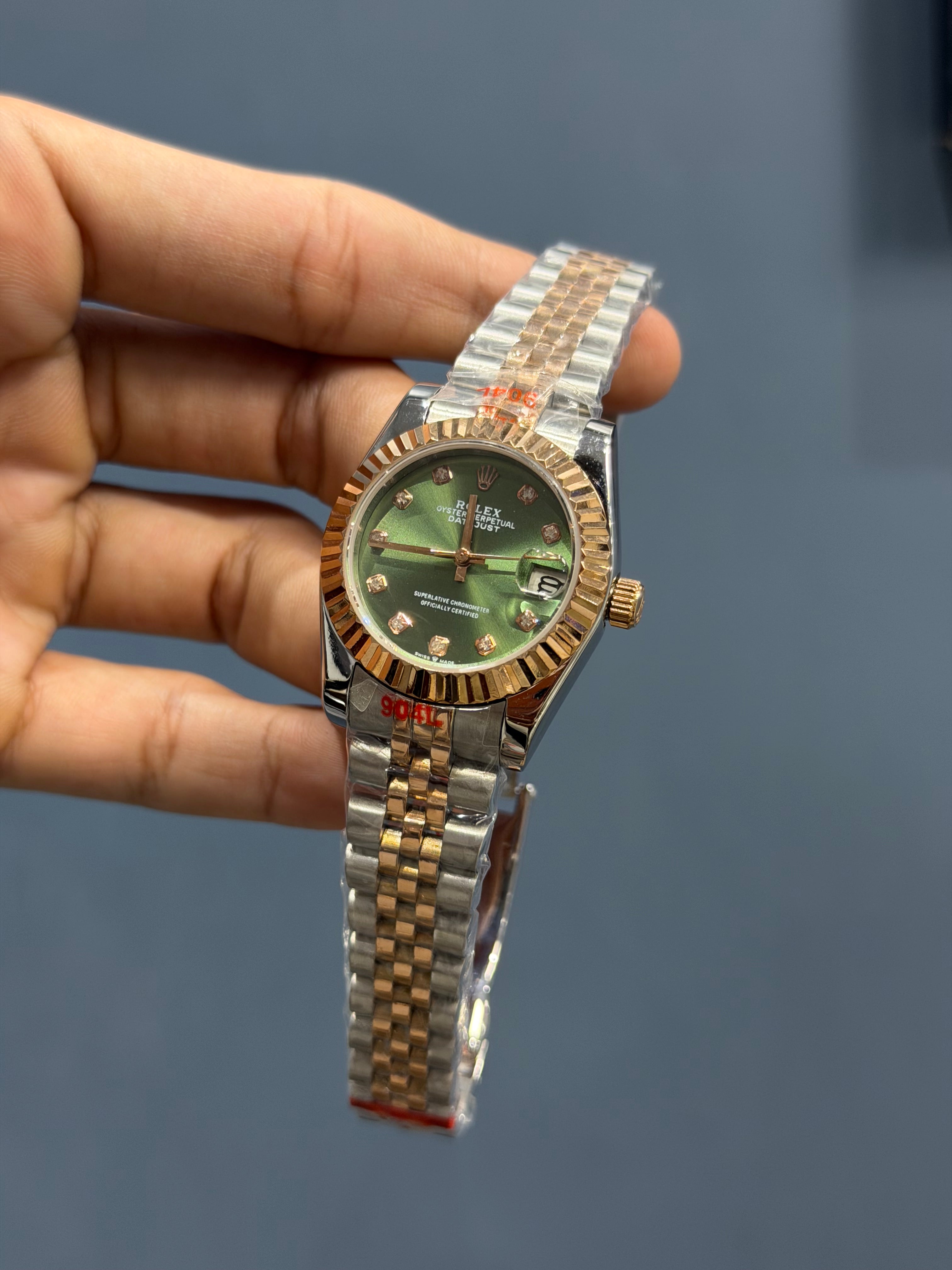 NEW COLLECTION 31 ROSE TWOTONE WITH GREEN DIAL FLUTTED BEZEL AUTOMATIC WATCH