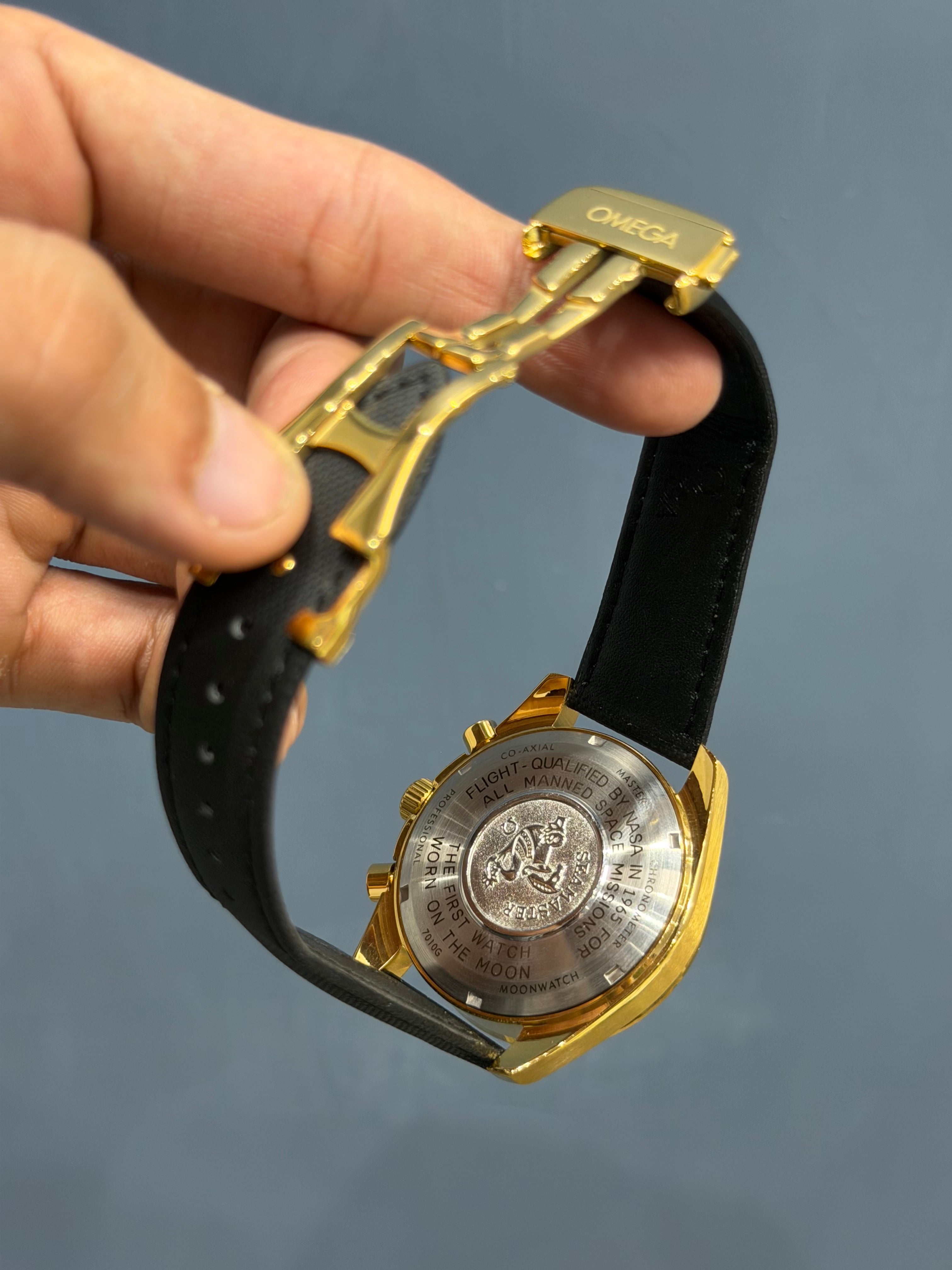 NEW COLLECTION CHRONOGRAPH YELLOW GOLD CASE WITH BLACK DIAL AND LEATHER STRAP