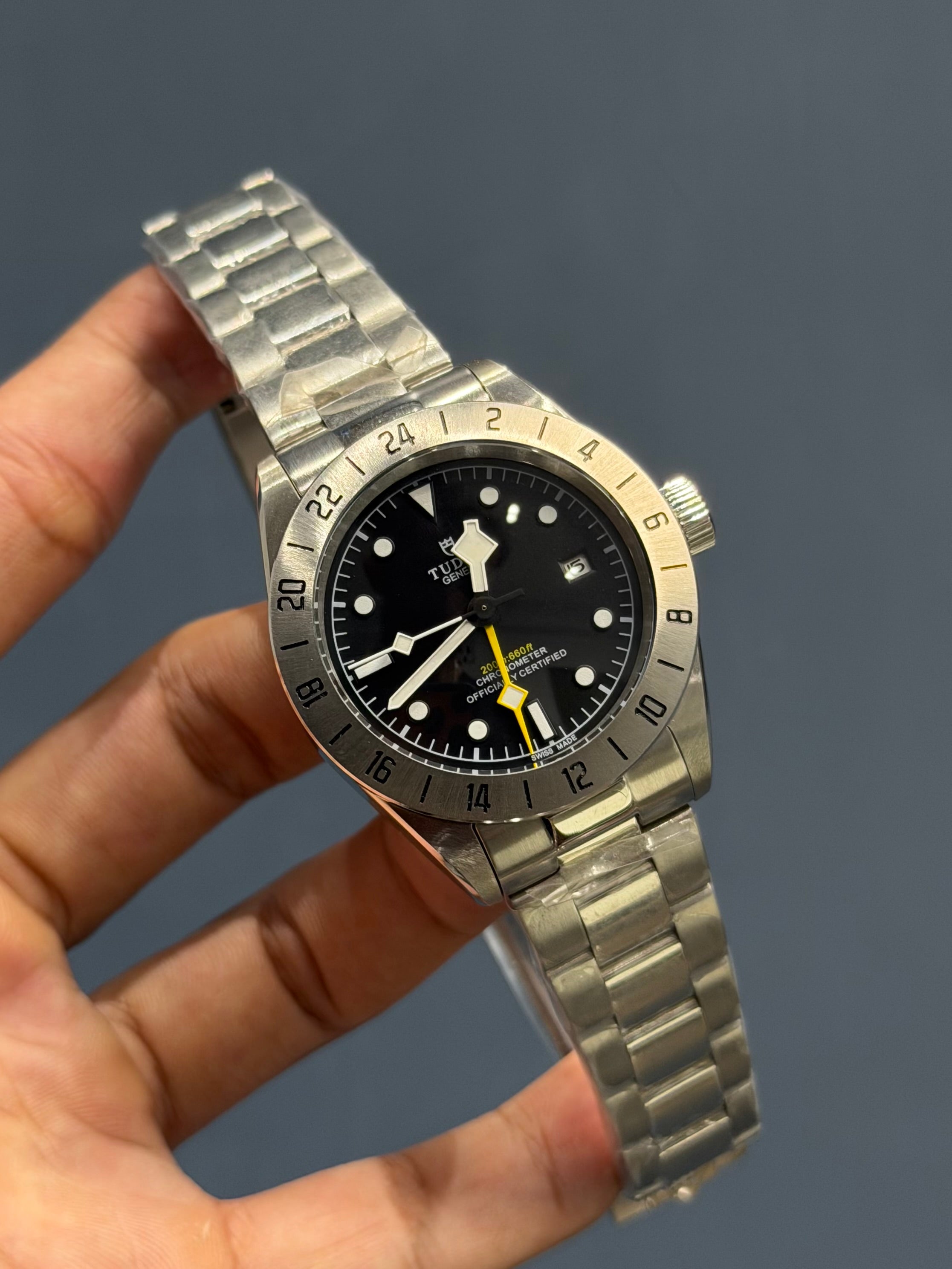 NEW COLLECTION SILVER WITH BLACK DIAL CHAIN WATCH
