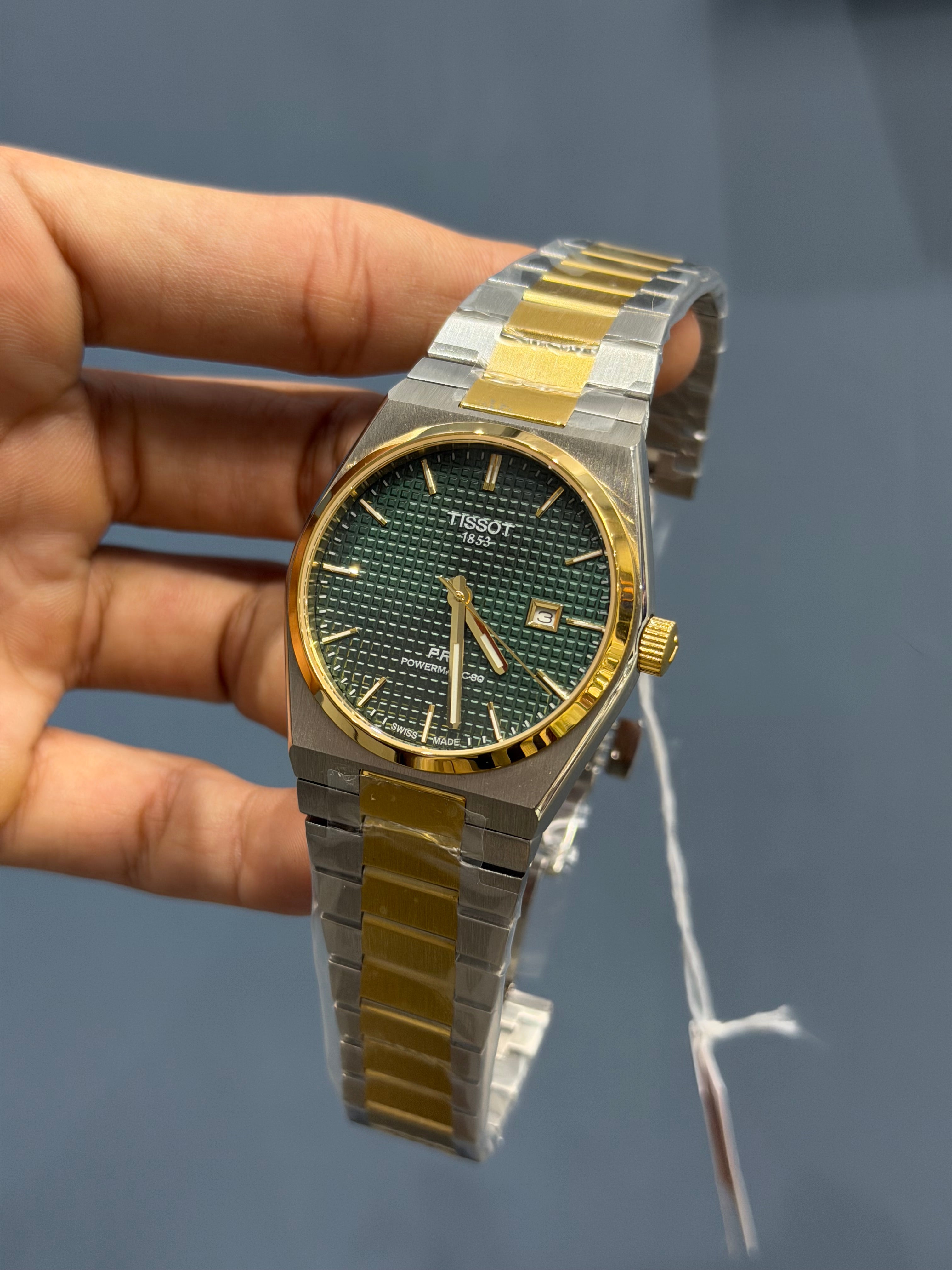 NEW COLLECTION TWOTONE GOLD & GREEN TEXTURED DIAL STAINLESS STEEL QUARTZ WATCH