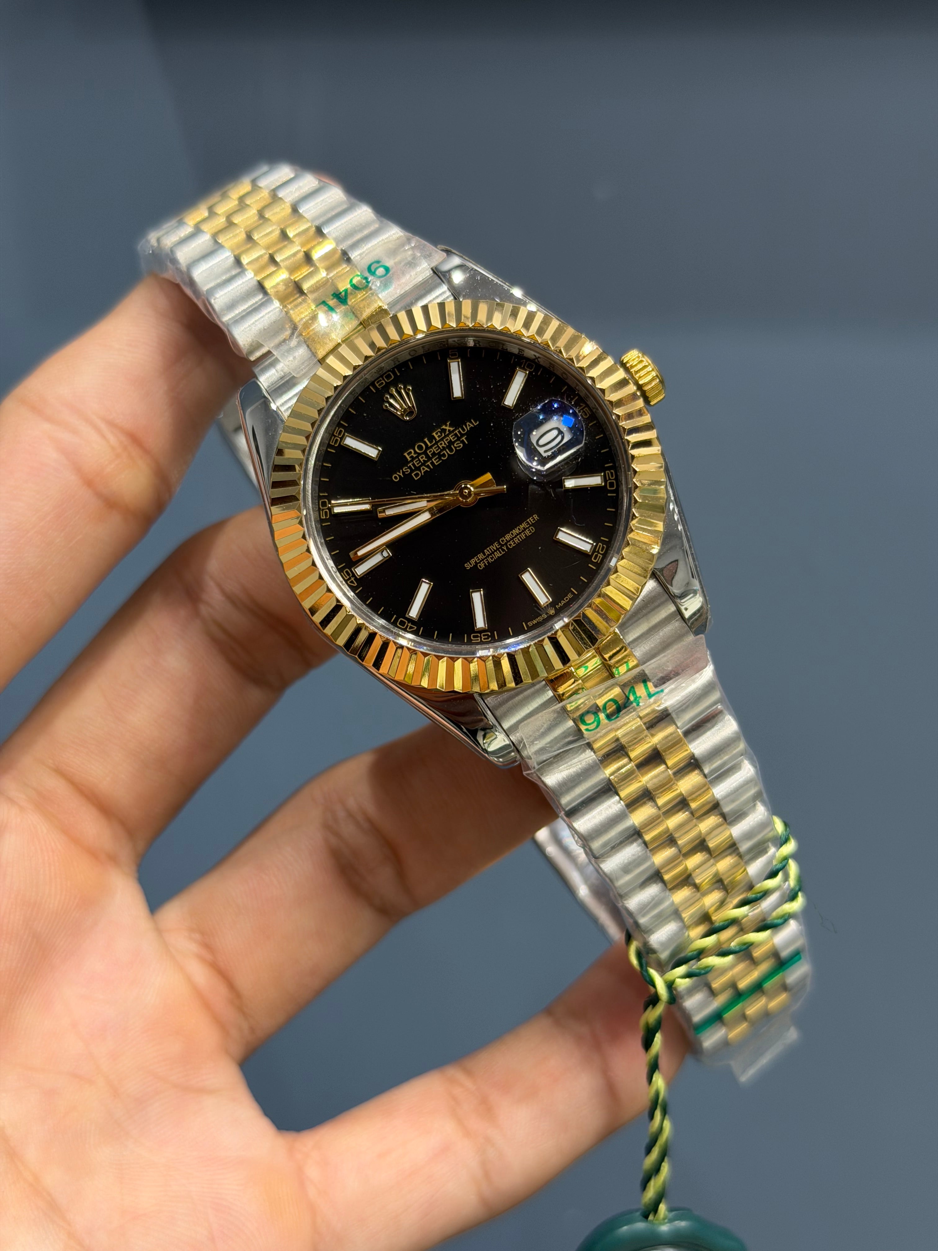 NEW COLLECTION 40 YELLOW TWOTONE WITH BLACK DIAL AUTOMATIC WATCH YZ MADE