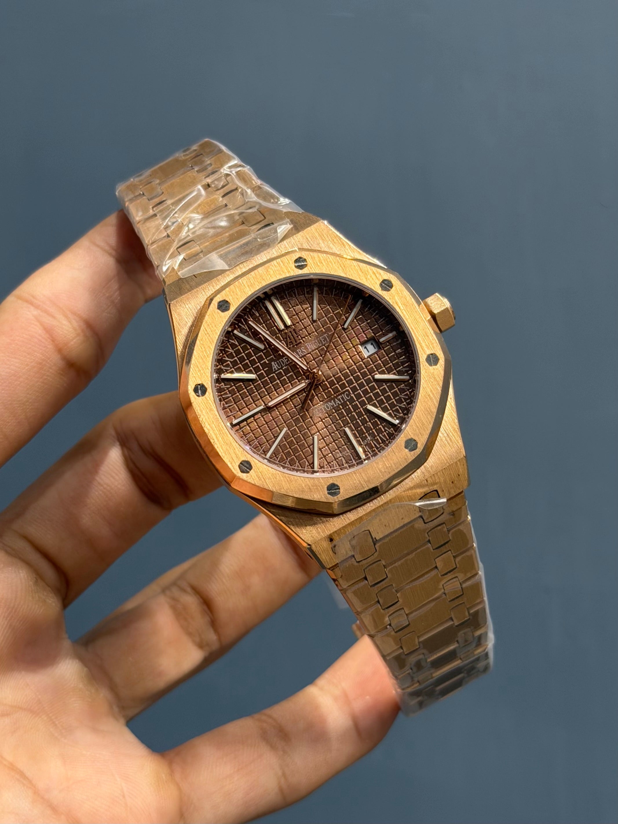 NEW COLLECTION ROSE WITH CHOCO DIAL CHAIN WATCH FOR MEN