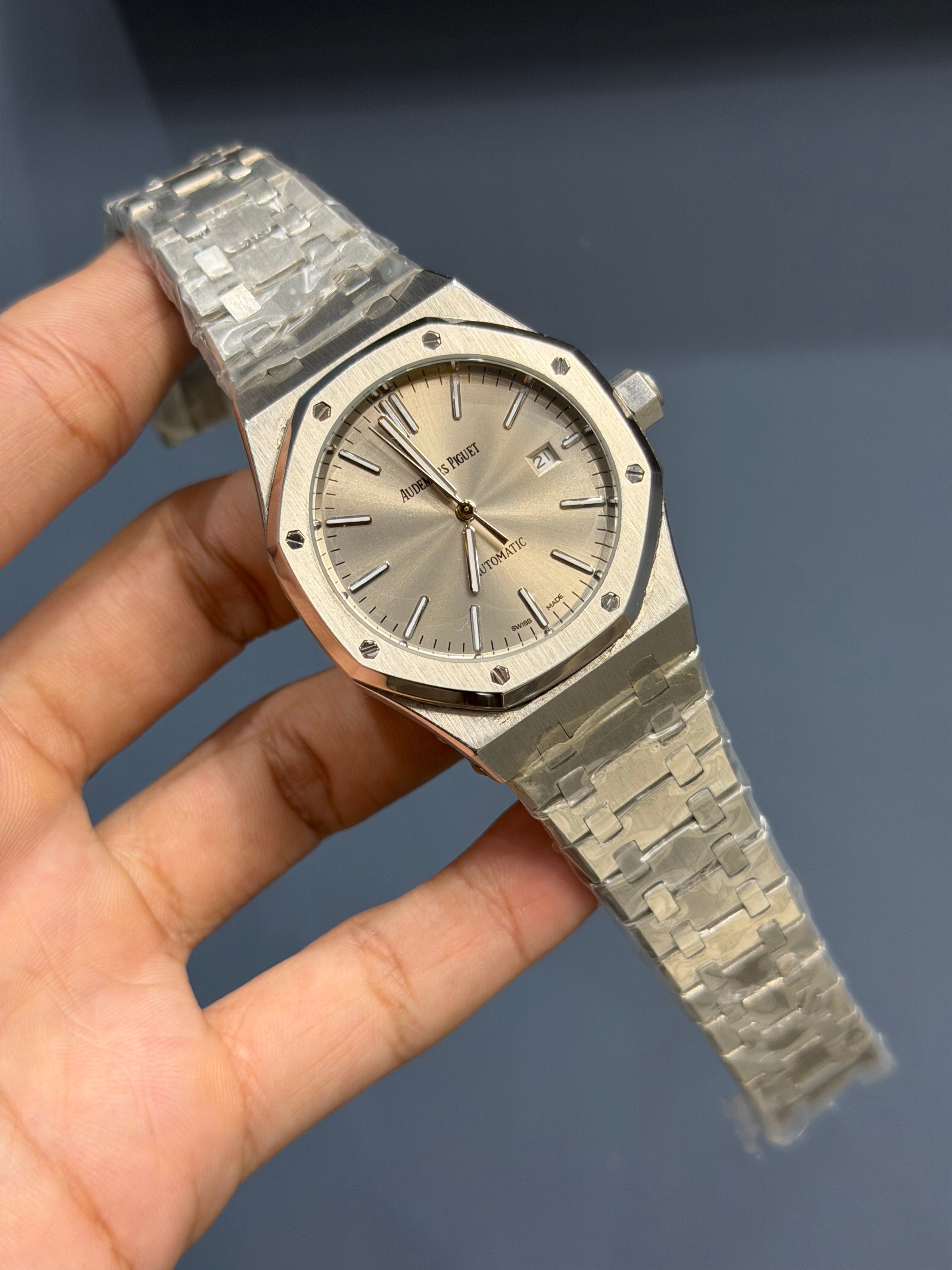 NEW COLLECTION SILVER WITH GREY DIAL CHAIN WATCH FOR MEN