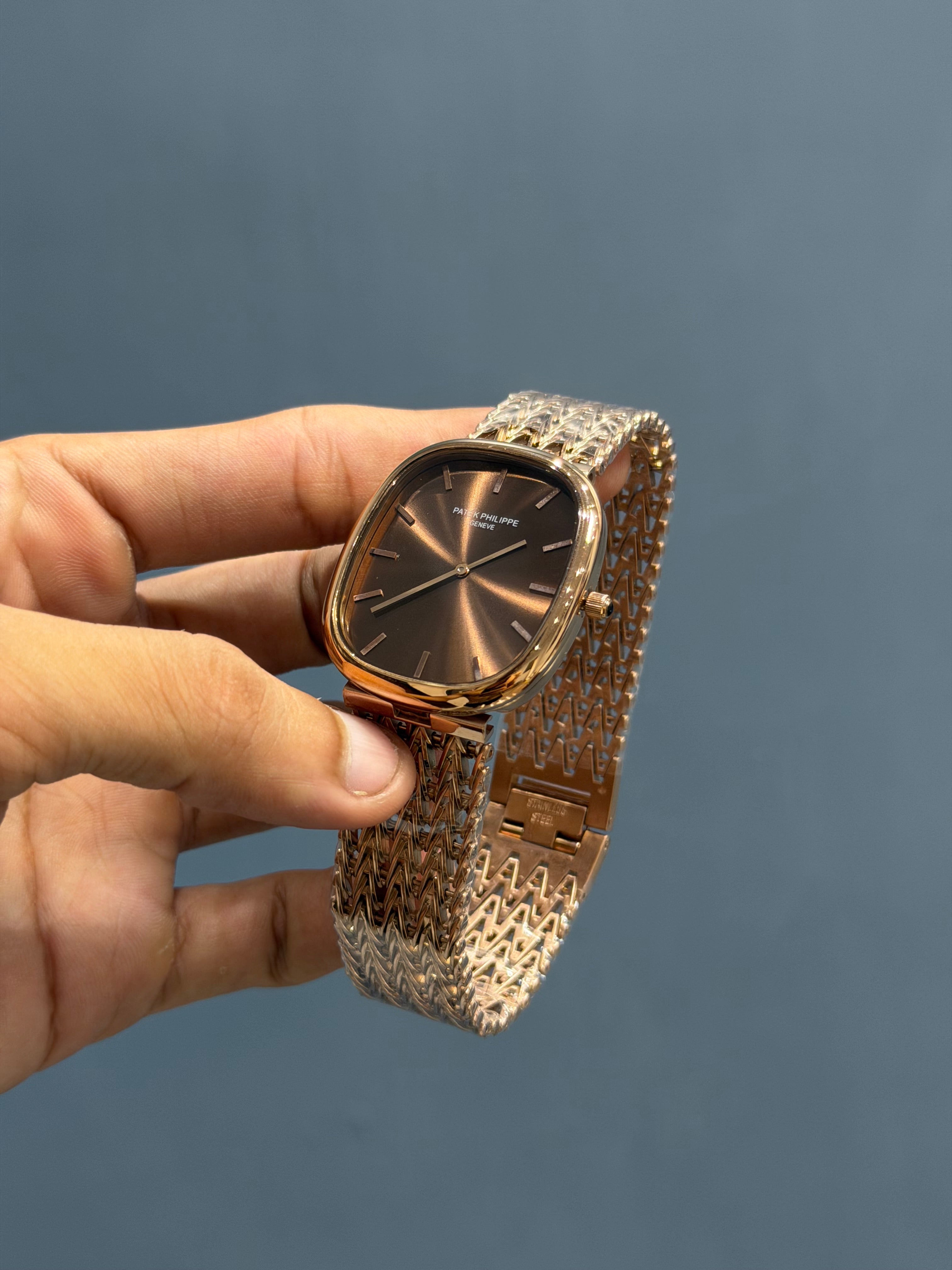 NEW COLLECTION SQUARE ROSE GOLD WITH CHOCO DIAL CHAIN WATCH