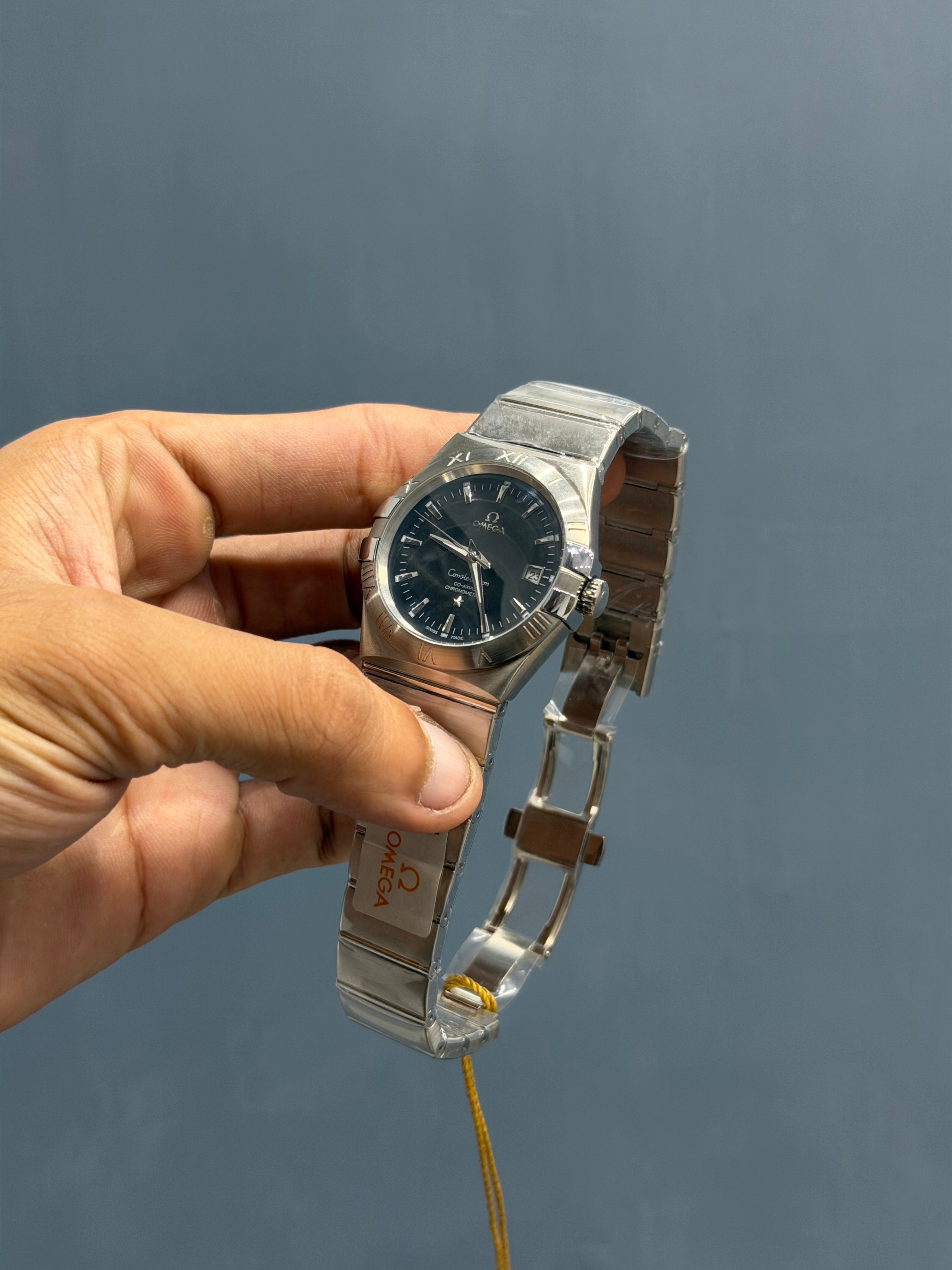 NEW COLLECTION SILVER WITH BLACK  DIAL WATCH FOR MEN