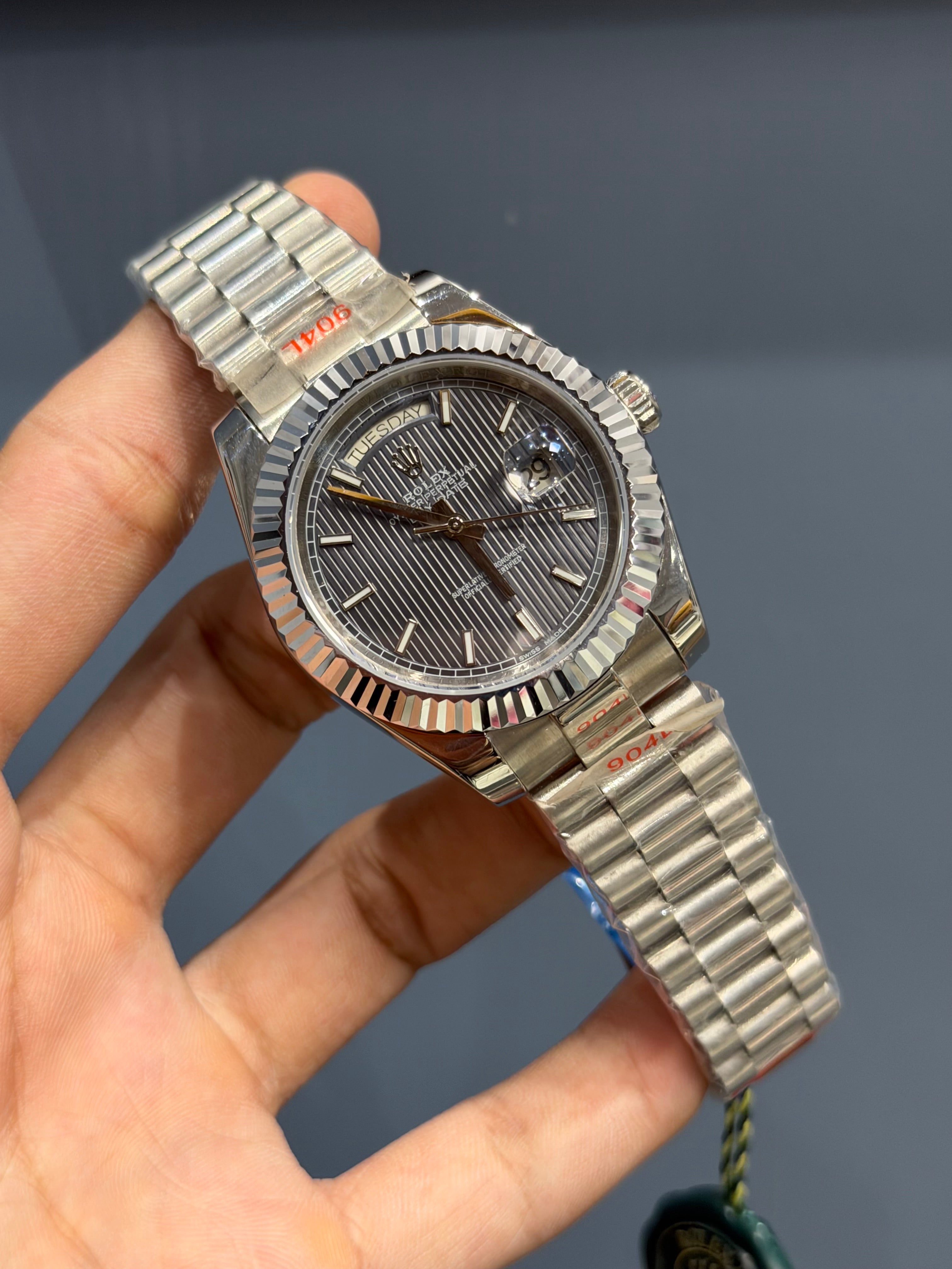 NEW COLLECTION 40 SILVER WITH LINING GREY DIAL AUTOMATIC WATCH YZ MADE