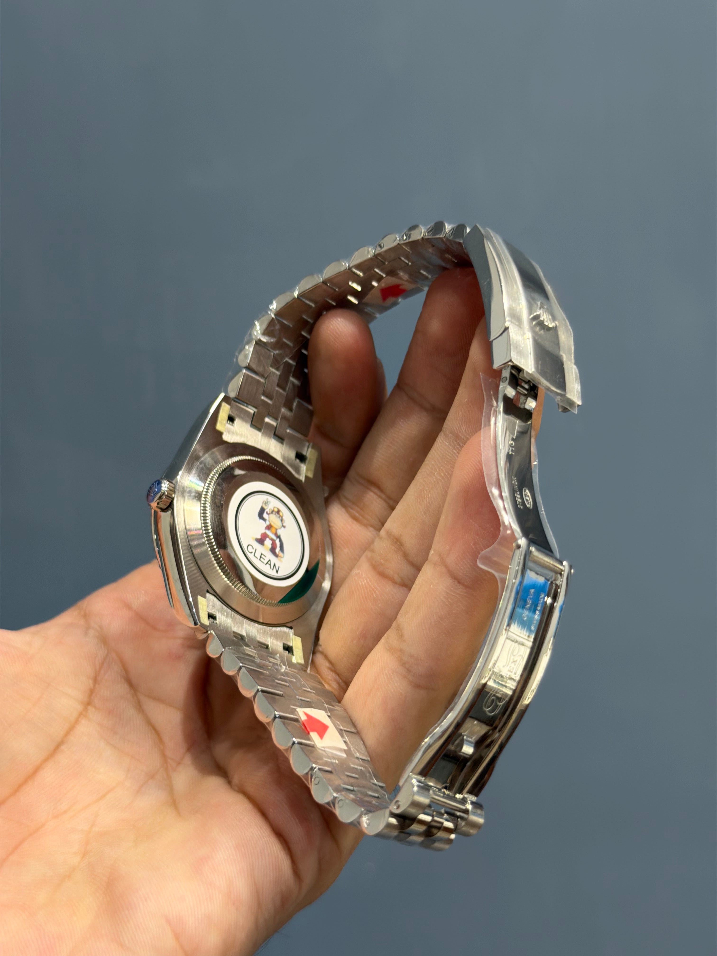 NEW COLLECTION 41 SILVER WITH GREY DIAL & FLUTED BEZEL AUTOMATIC WATCH OZ FACTORY