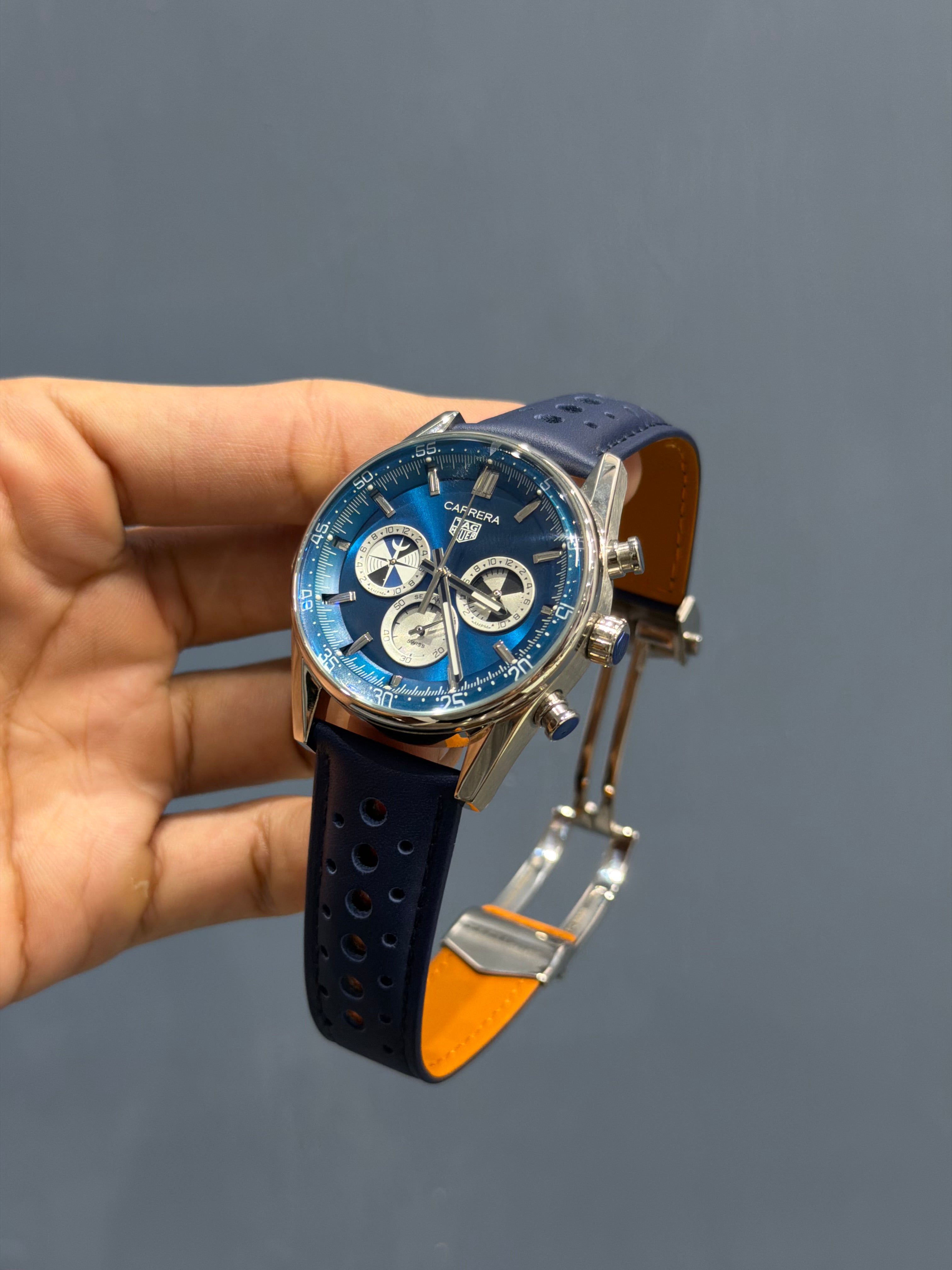 NEW COLLECTION CHRONOGRAPH SEAFARER X HODINKEE SILVER WITH BLUE DIAL LEATHER STRAP