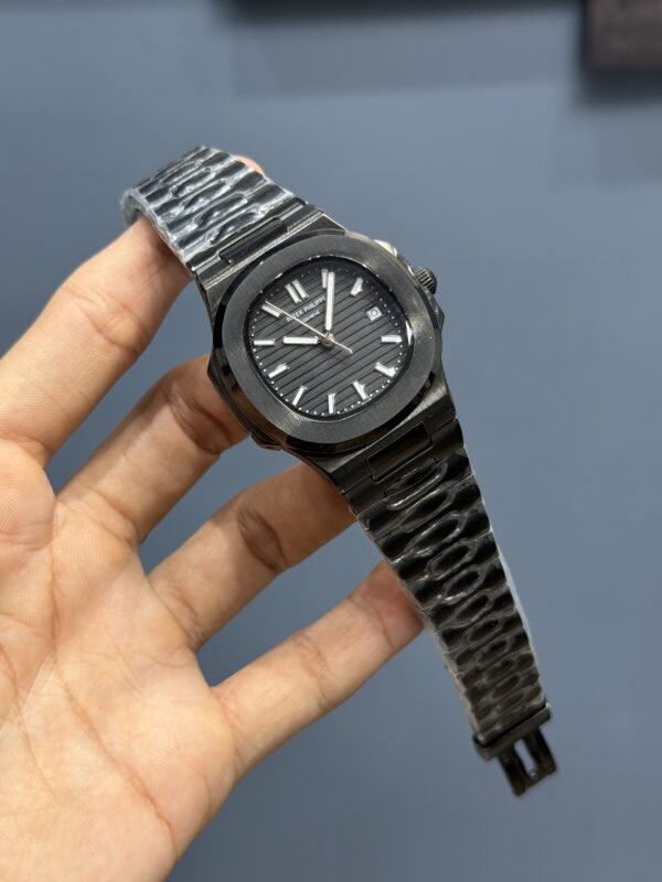 NEW COLLECTION FULL BLACK  CHAIN BLACK DIAL  AUTOMATIC WATCH