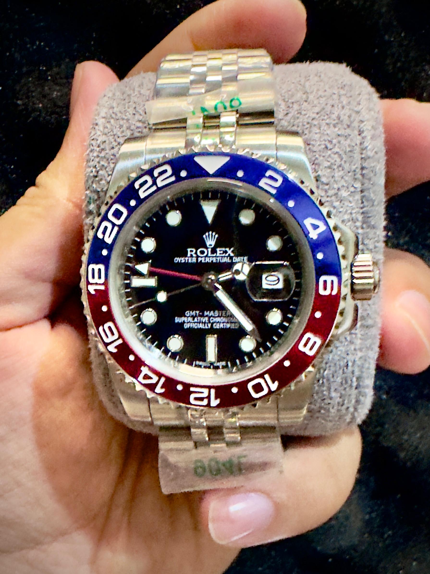 Premium Pepsi-Style GMT Watch – Black Dial with Blue & Red Bezel, Date Display & Stainless Steel Bracelet