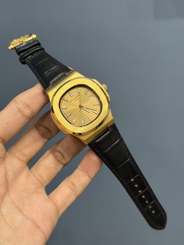 NEW COLLECTION GOLDEN CASE WITH GOLDEN DIAL & BLACK LEATHER STRAP